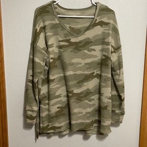 American Eagle Soft & Sexy L/S